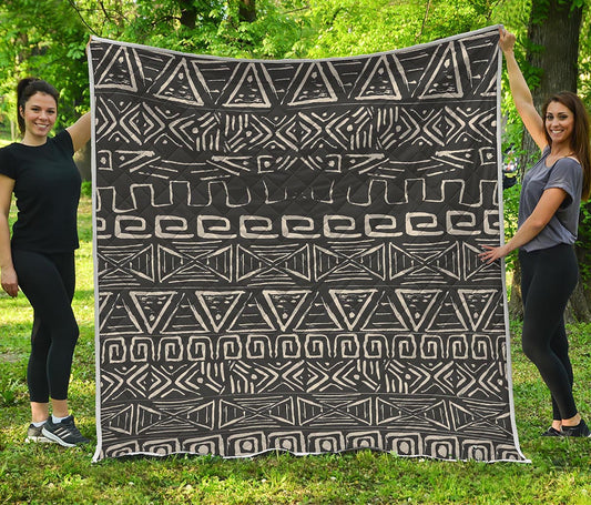 Beige Aztec Pattern Print Quilt