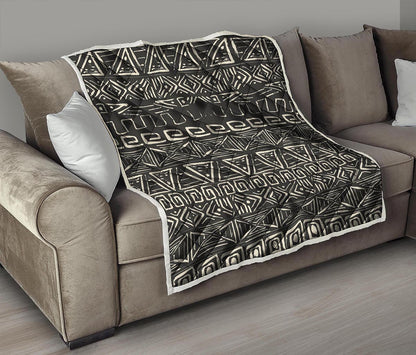 Beige Aztec Pattern Print Quilt