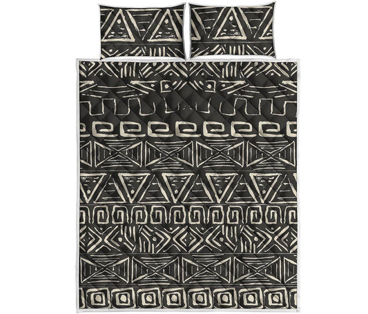 Beige Aztec Pattern Print Quilt Bed Set