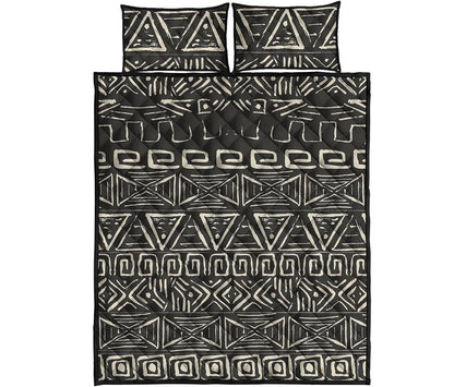 Beige Aztec Pattern Print Quilt Bed Set