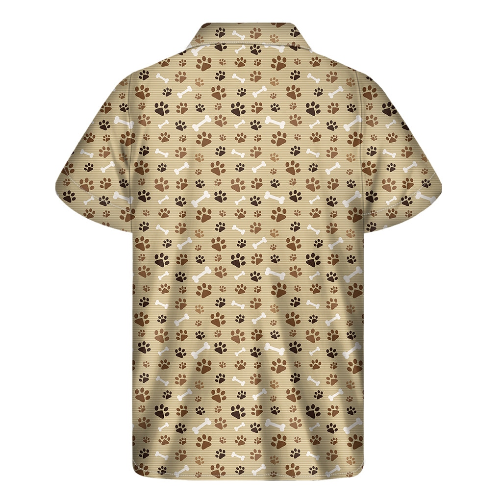 Beige Paw And Bone Pattern Print Men's Short Sleeve Shirt