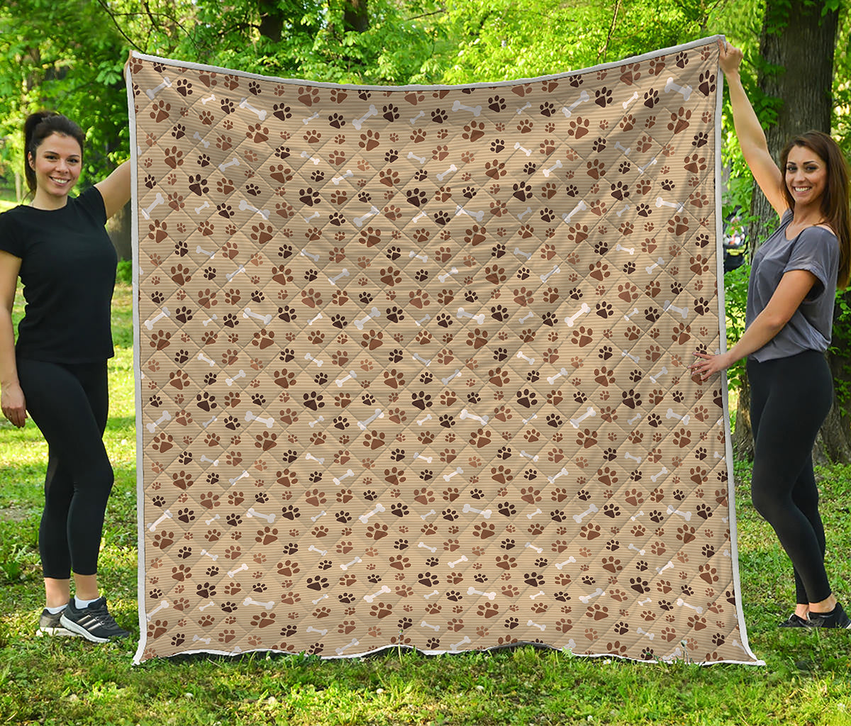 Beige Paw And Bone Pattern Print Quilt