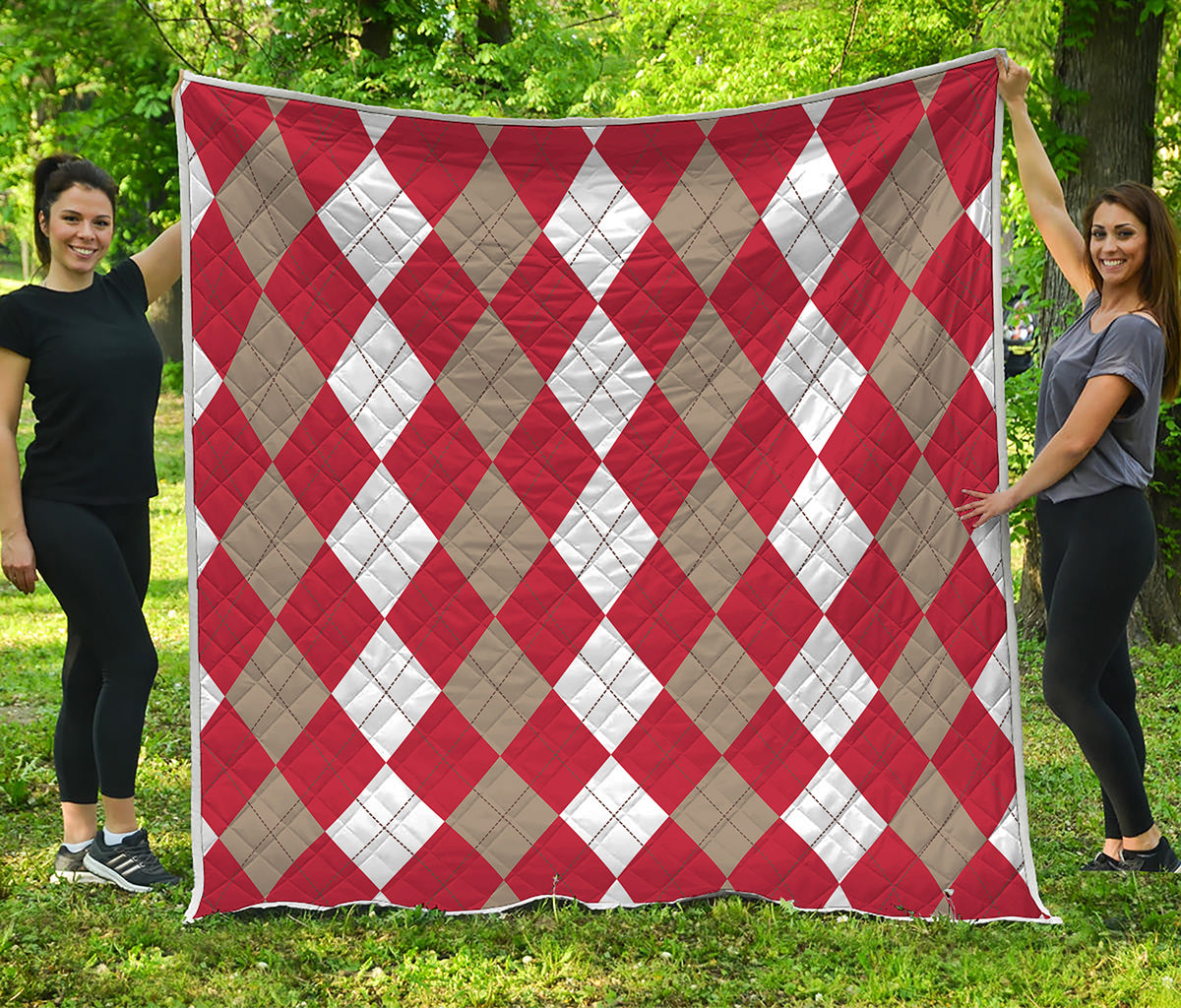 Beige Red And White Argyle Pattern Print Quilt