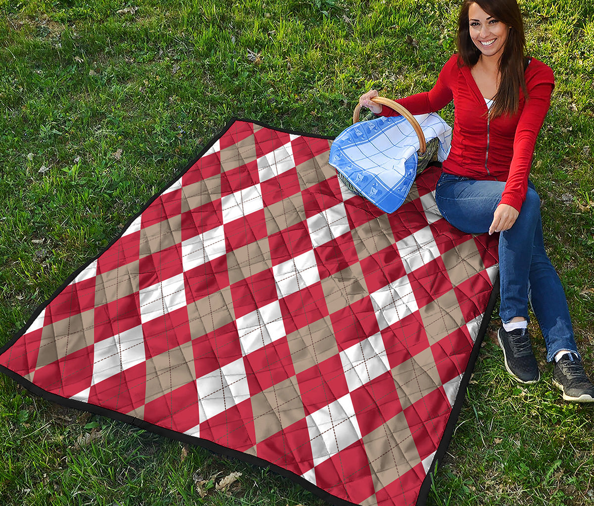 Beige Red And White Argyle Pattern Print Quilt