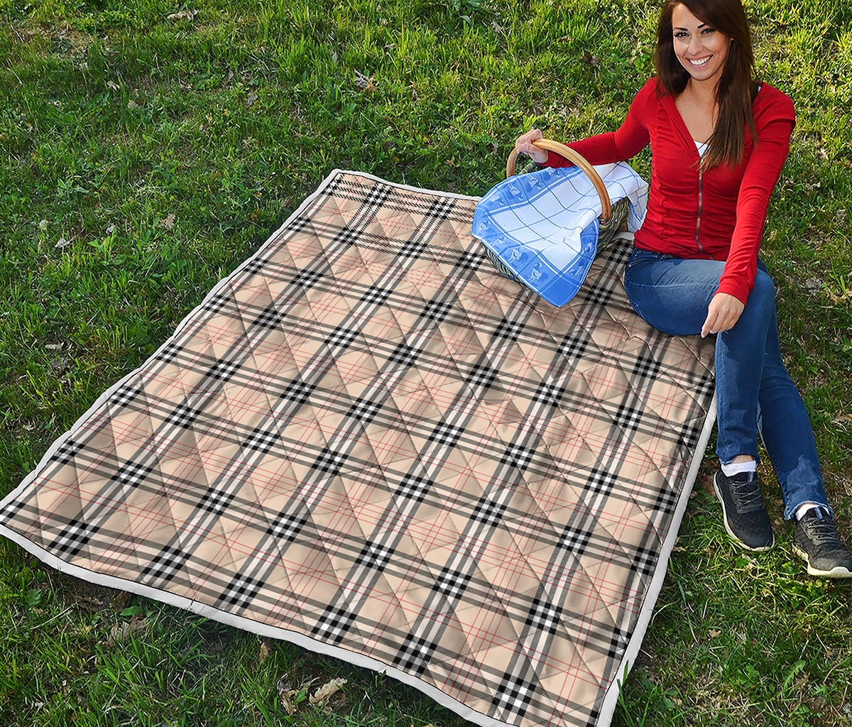 Beige Tartan Pattern Print Quilt