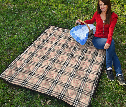 Beige Tartan Pattern Print Quilt