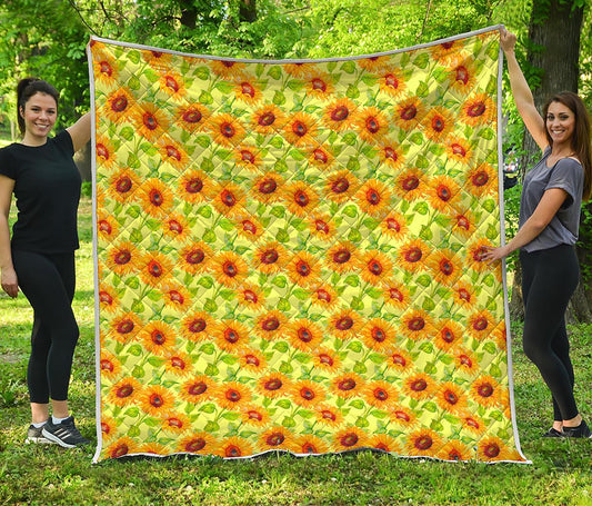 Beige Watercolor Sunflower Pattern Print Quilt