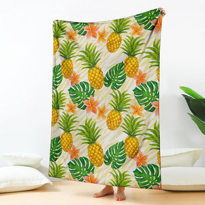 Beige Zebra Pineapple Pattern Print Blanket