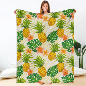 Beige Zebra Pineapple Pattern Print Blanket