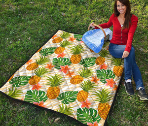 Beige Zebra Pineapple Pattern Print Quilt