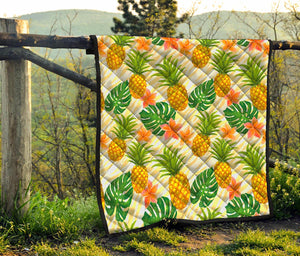 Beige Zebra Pineapple Pattern Print Quilt