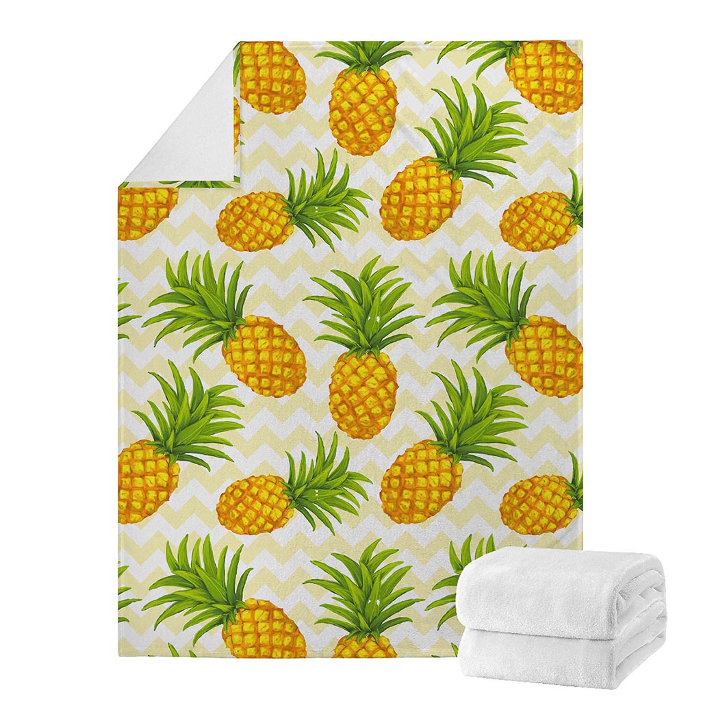 Beige Zig Zag Pineapple Pattern Print Blanket