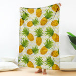 Beige Zig Zag Pineapple Pattern Print Blanket