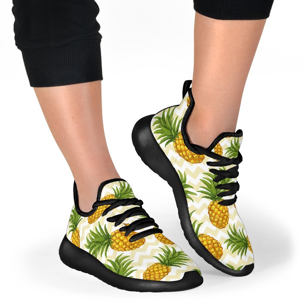 Beige Zig Zag Pineapple Pattern Print Mesh Knit Shoes GearFrost