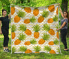 Beige Zig Zag Pineapple Pattern Print Quilt