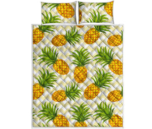 Beige Zig Zag Pineapple Pattern Print Quilt Bed Set