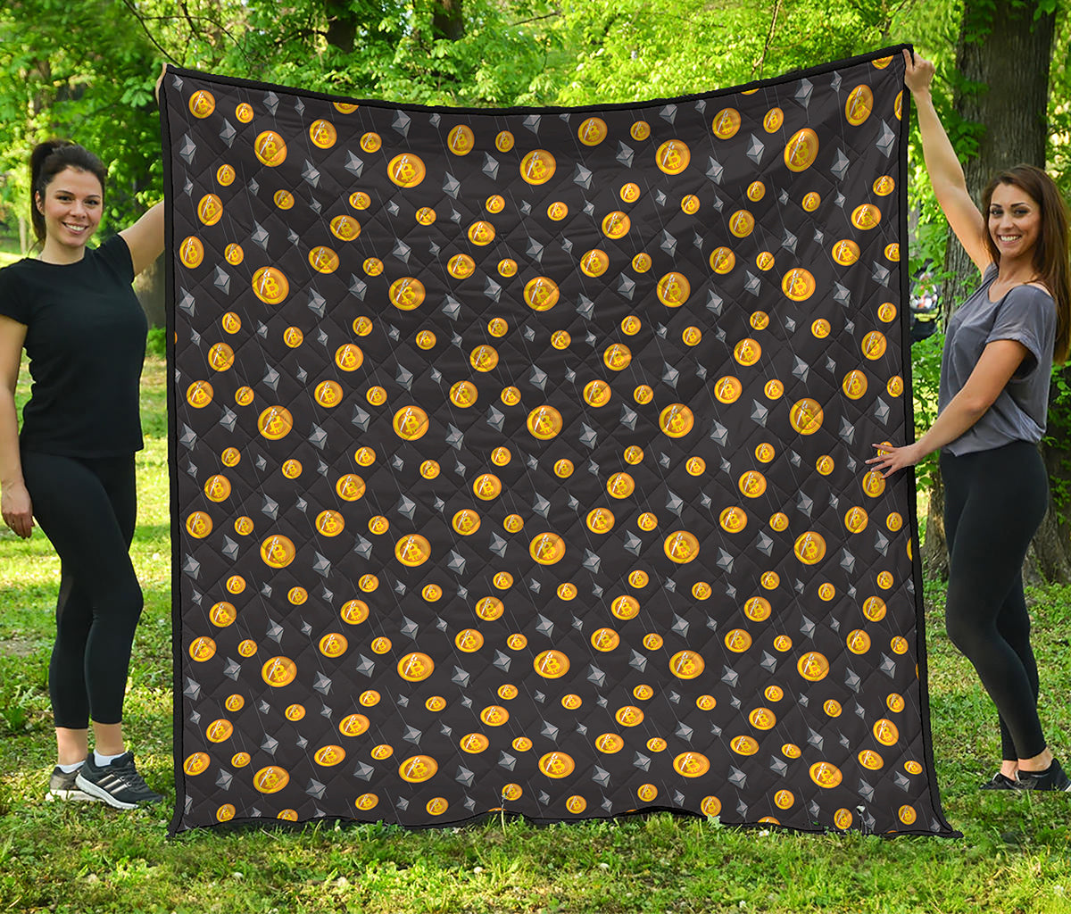 Bitcoin And Ethereum Pattern Print Quilt
