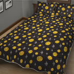 Bitcoin And Ethereum Pattern Print Quilt Bed Set