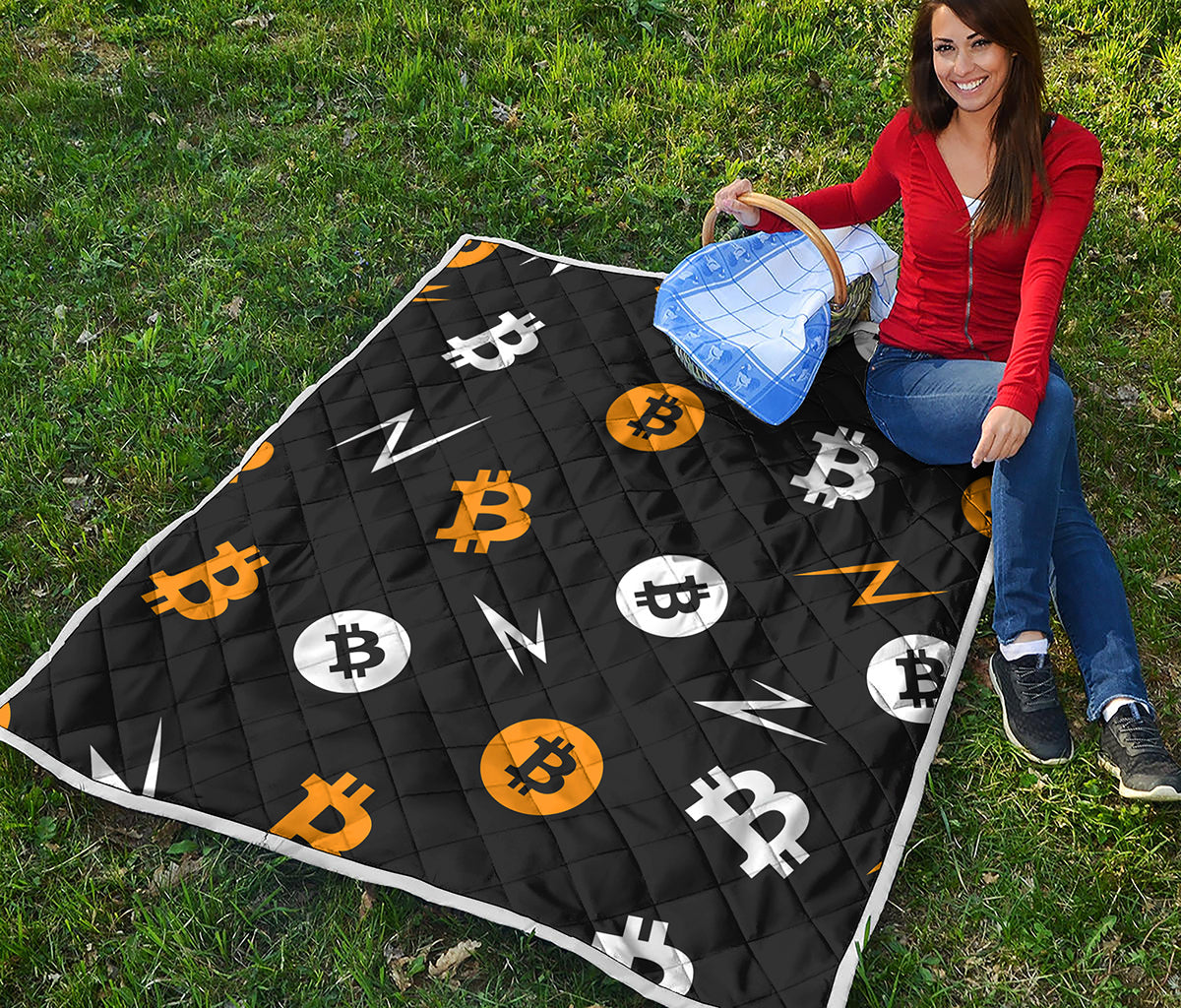 Bitcoin Symbol Pattern Print Quilt