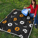 Bitcoin Symbol Pattern Print Quilt