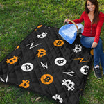 Bitcoin Symbol Pattern Print Quilt