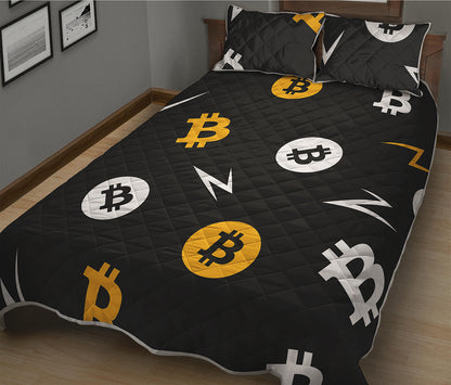 Bitcoin Symbol Pattern Print Quilt Bed Set