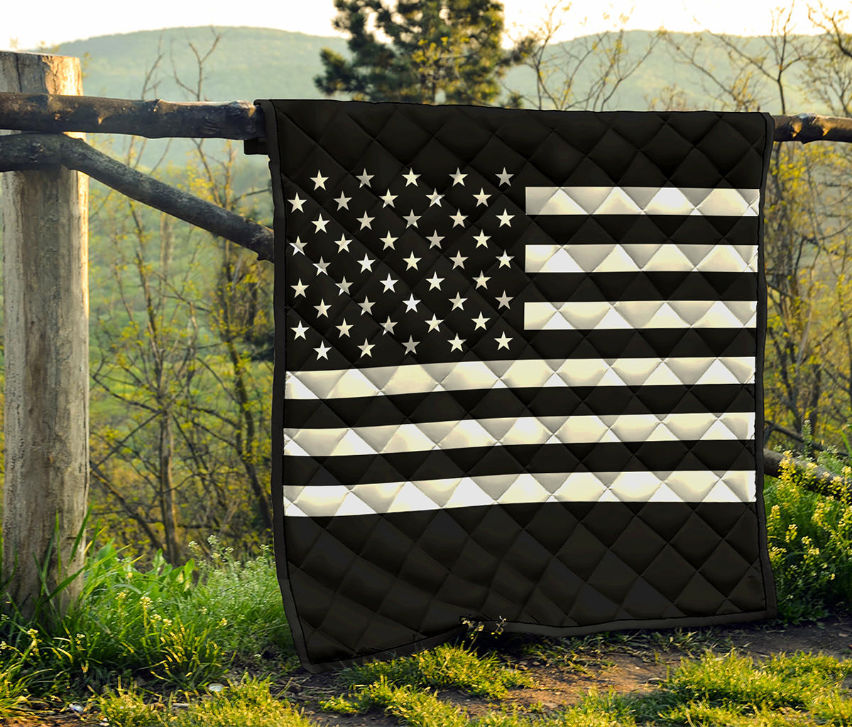 Black American Flag Print Quilt