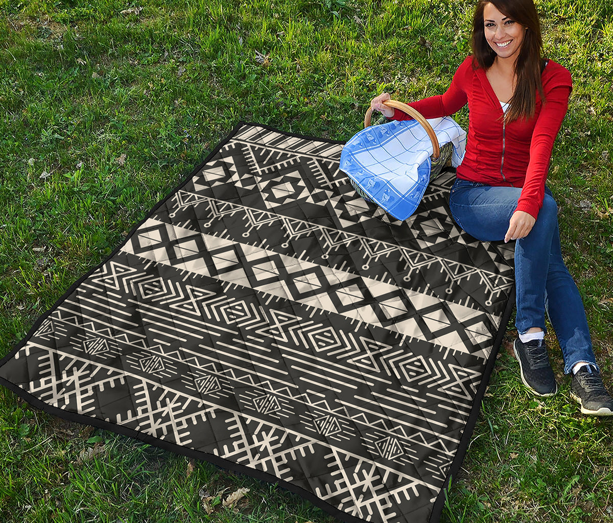 Black And Beige Aztec Pattern Print Quilt