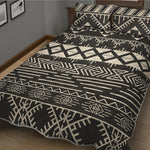 Black And Beige Aztec Pattern Print Quilt Bed Set