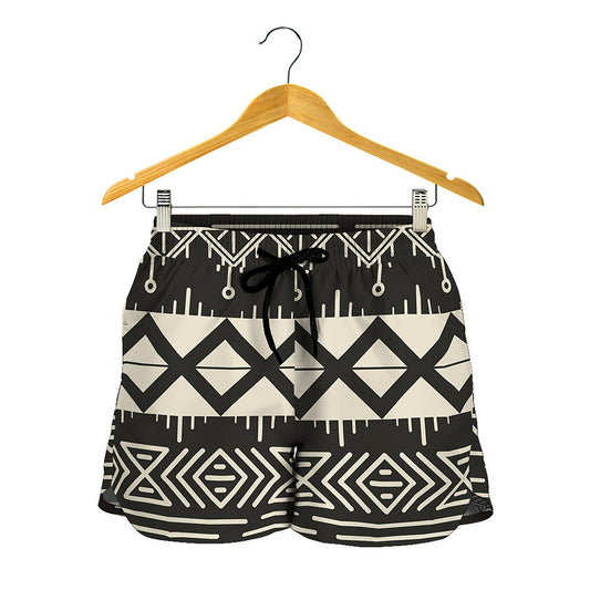 Black And Beige Aztec Pattern Print Women's Shorts