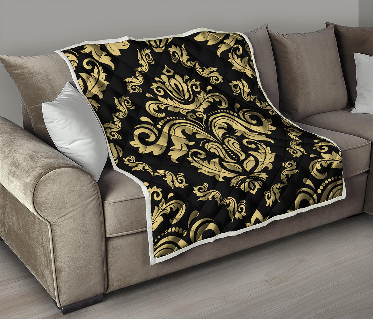 Black And Beige Damask Pattern Print Quilt