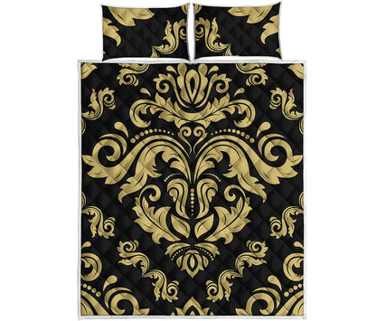 Black And Beige Damask Pattern Print Quilt Bed Set