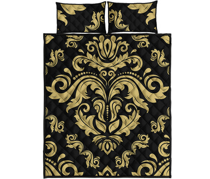 Black And Beige Damask Pattern Print Quilt Bed Set