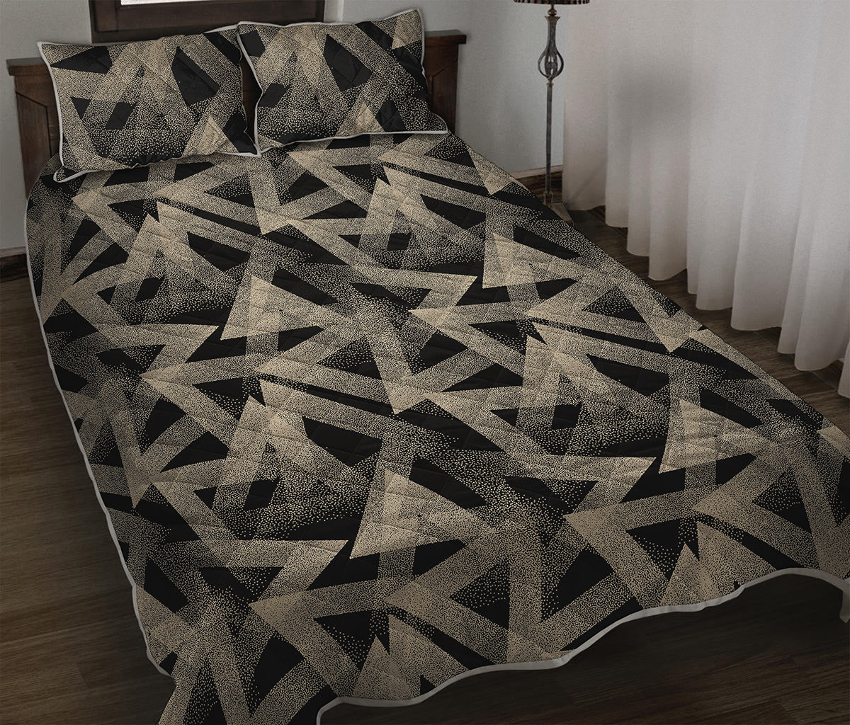 Black And Beige Geometric Triangle Print Quilt Bed Set