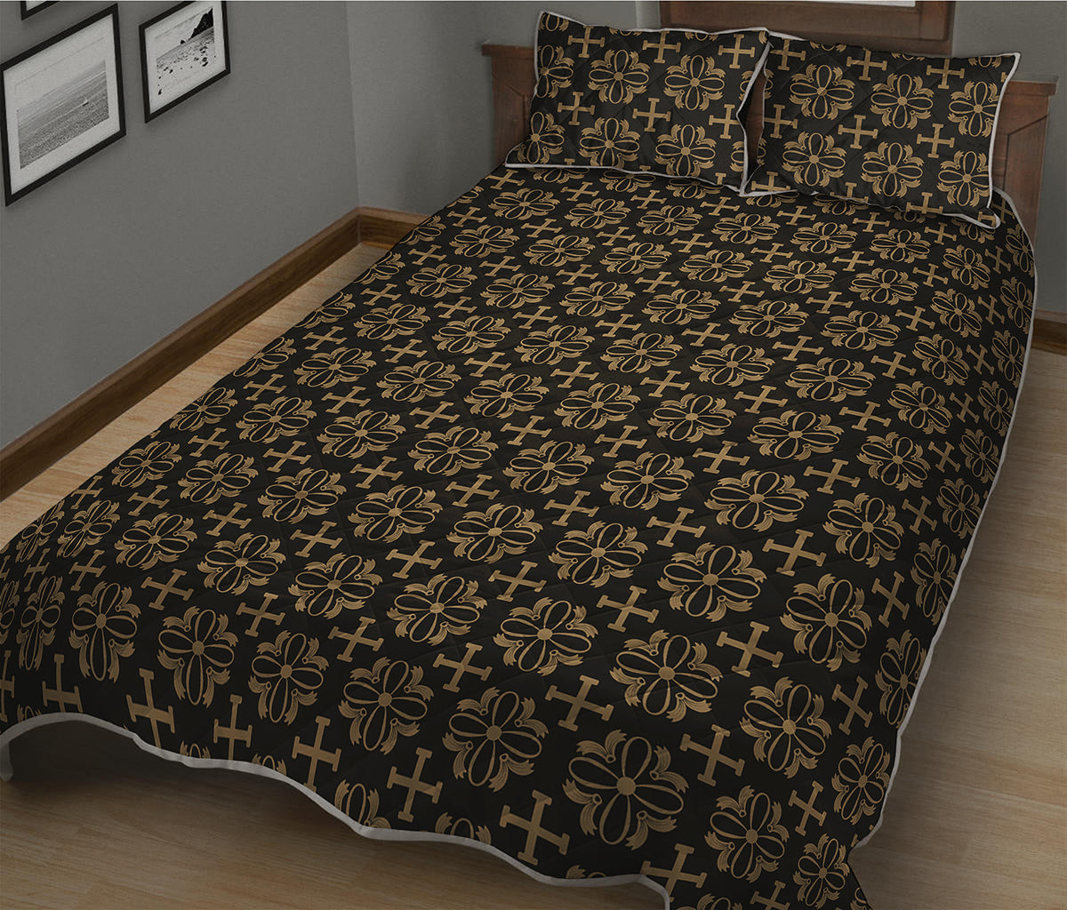 Black And Beige Orthodox Pattern Print Quilt Bed Set