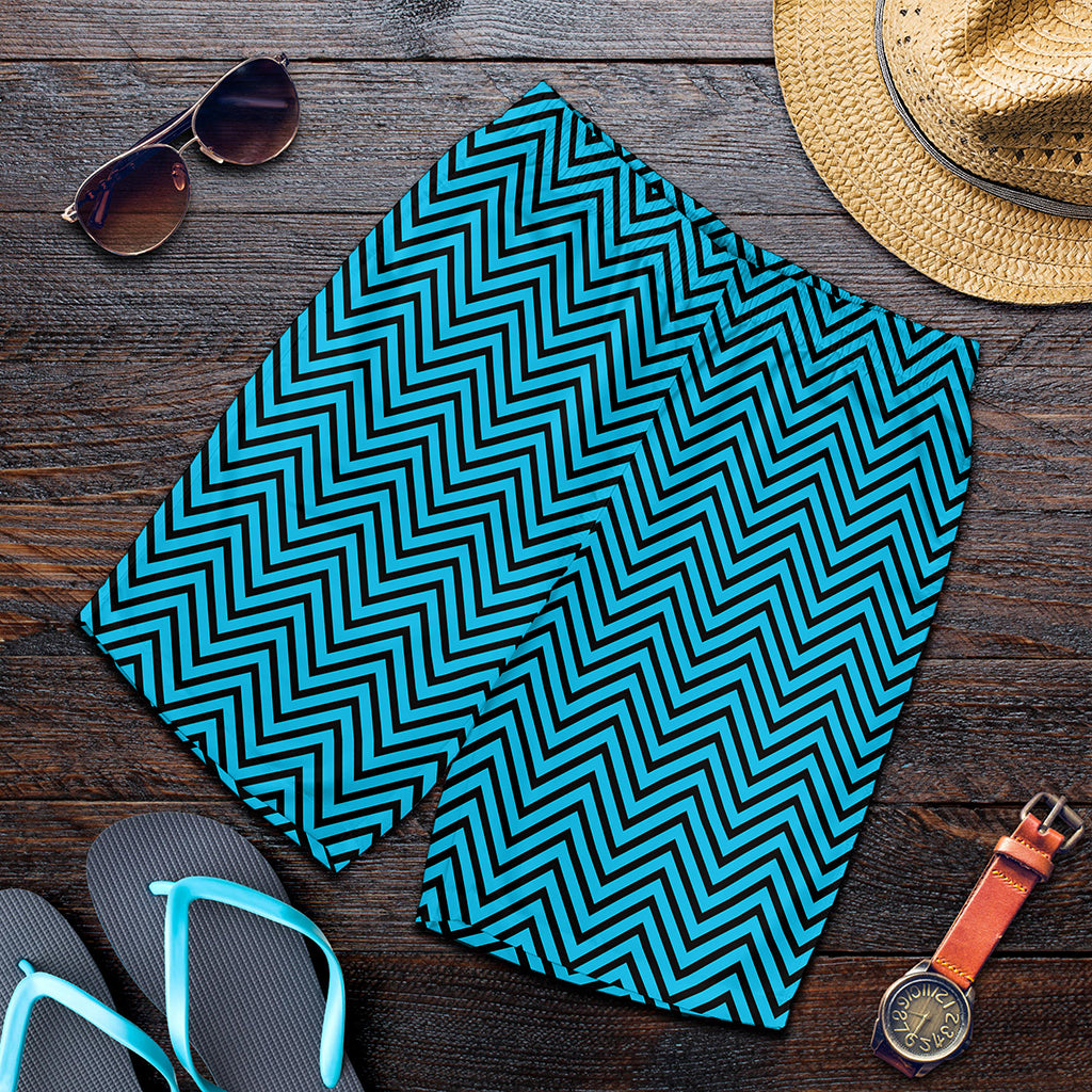 Black And Blue Chevron Pattern Print Men's Shorts