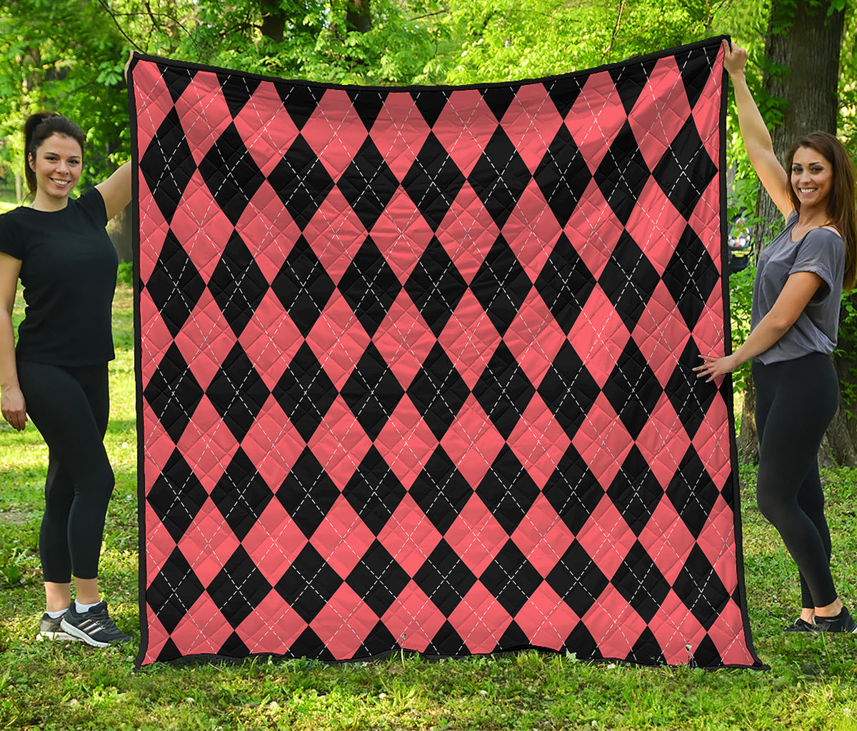Black And Coral Argyle Pattern Print Quilt