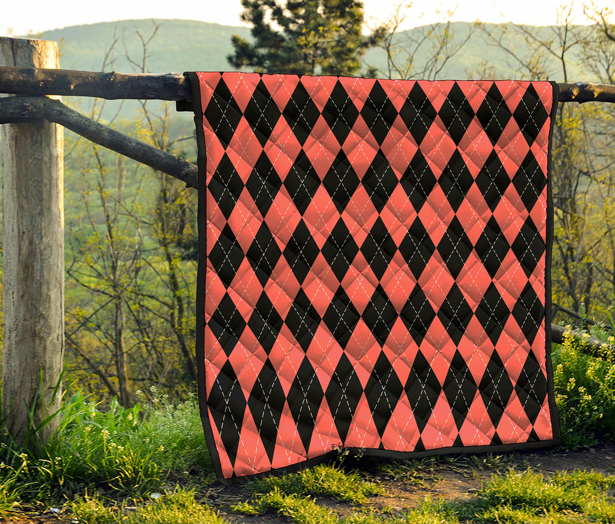Black And Coral Argyle Pattern Print Quilt
