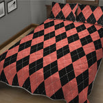 Black And Coral Argyle Pattern Print Quilt Bed Set