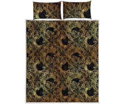 Black And Gold Celestial Pattern Print Quilt Bed Set