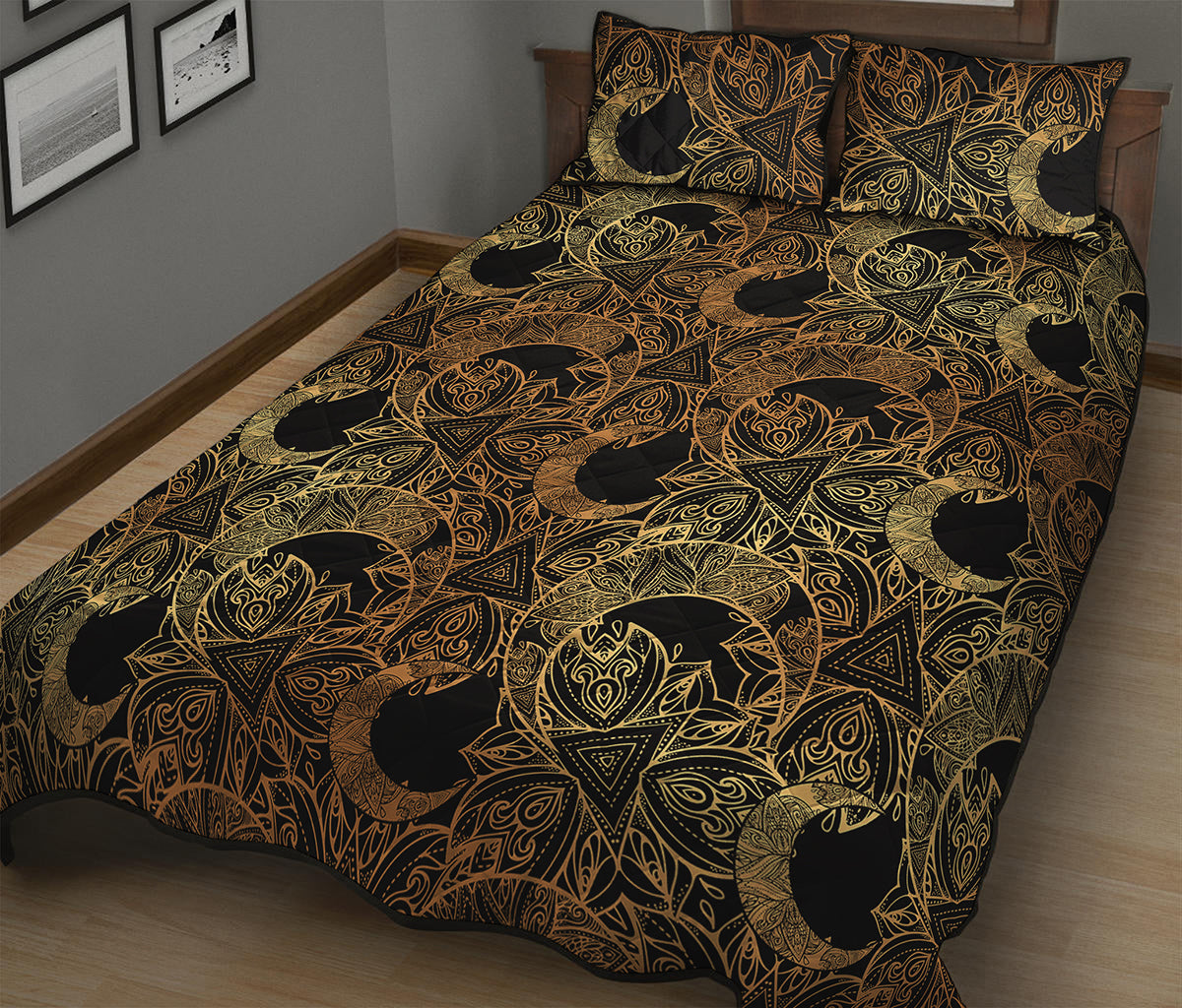 Black And Gold Celestial Pattern Print Quilt Bed Set