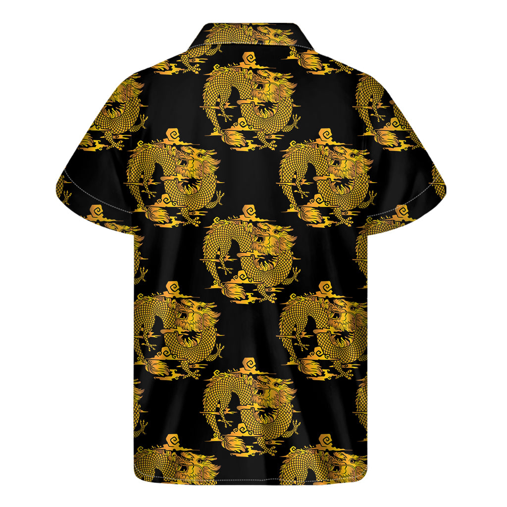 Black And Gold Dragon Pattern Print Men's Short Sleeve Shirt