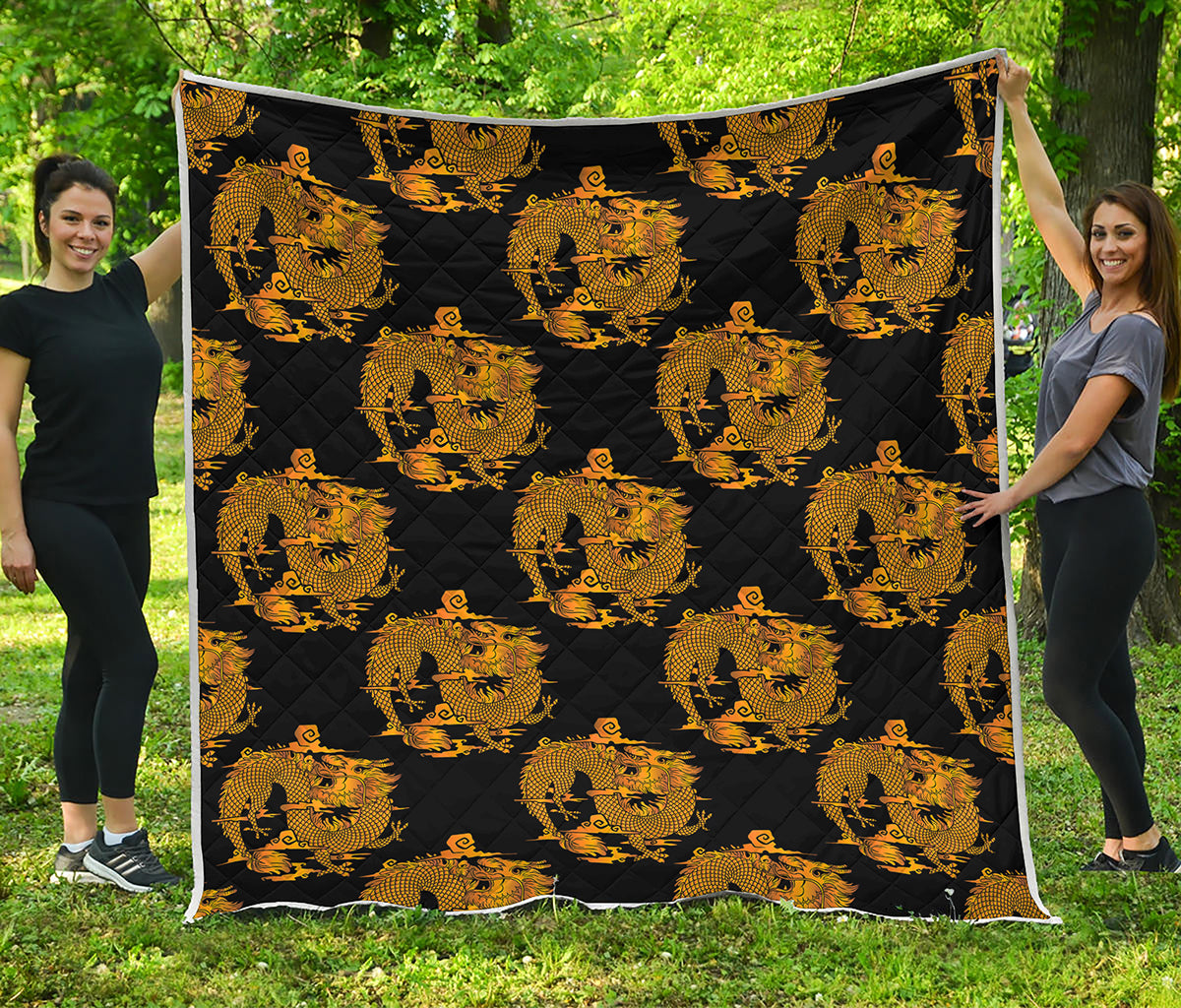 Black And Gold Dragon Pattern Print Quilt