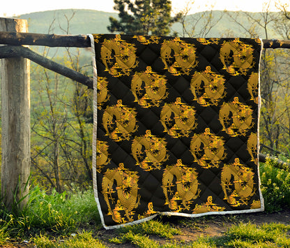 Black And Gold Dragon Pattern Print Quilt