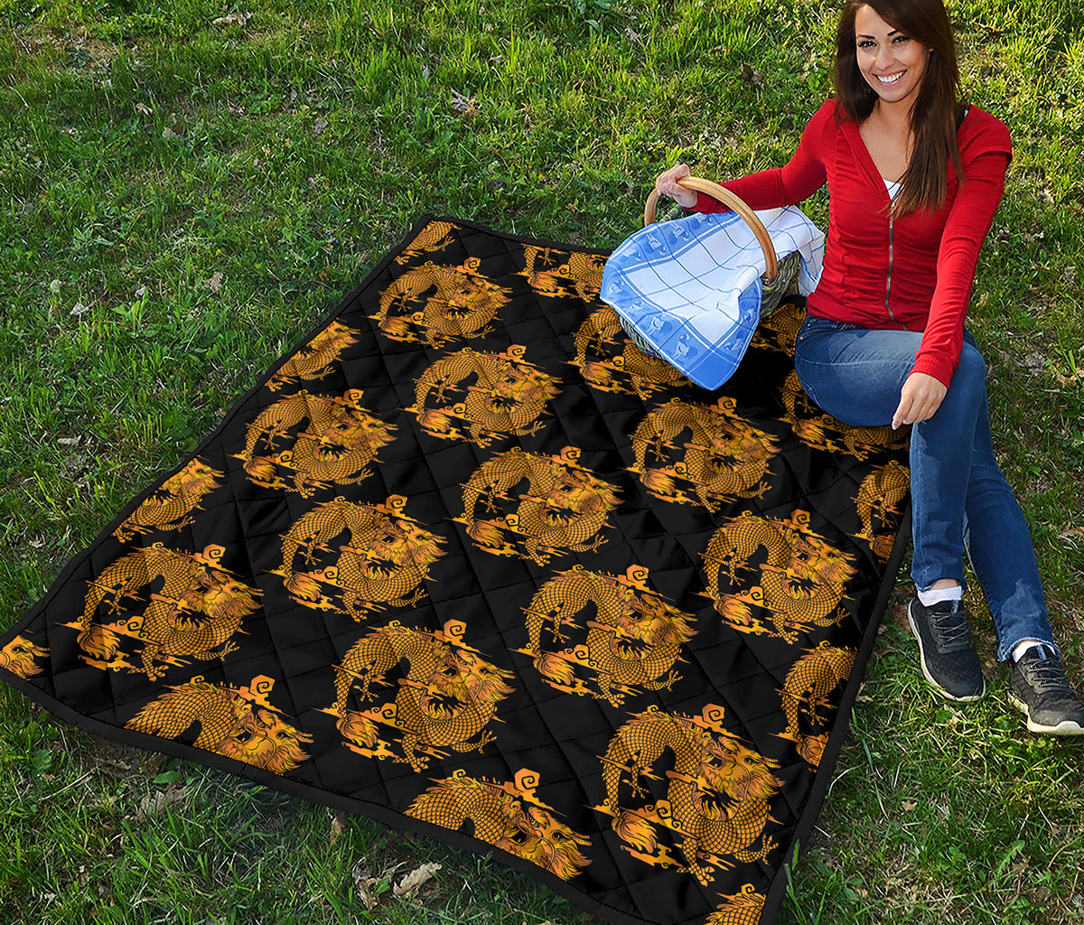 Black And Gold Dragon Pattern Print Quilt
