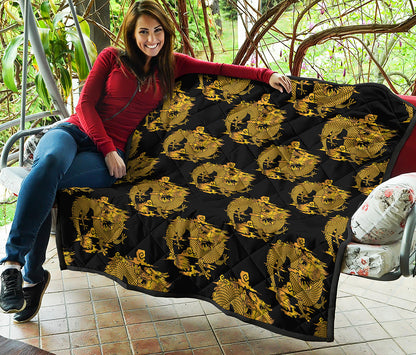 Black And Gold Dragon Pattern Print Quilt