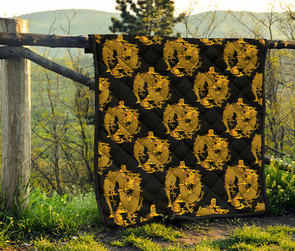 Black And Gold Dragon Pattern Print Quilt
