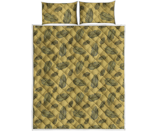 Black And Gold Feather Pattern Print Quilt Bed Set