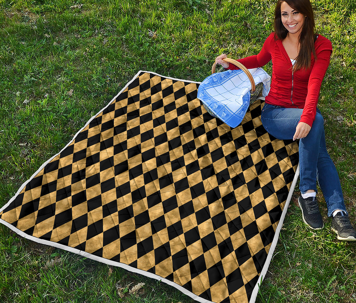 Black And Gold Harlequin Pattern Print Quilt