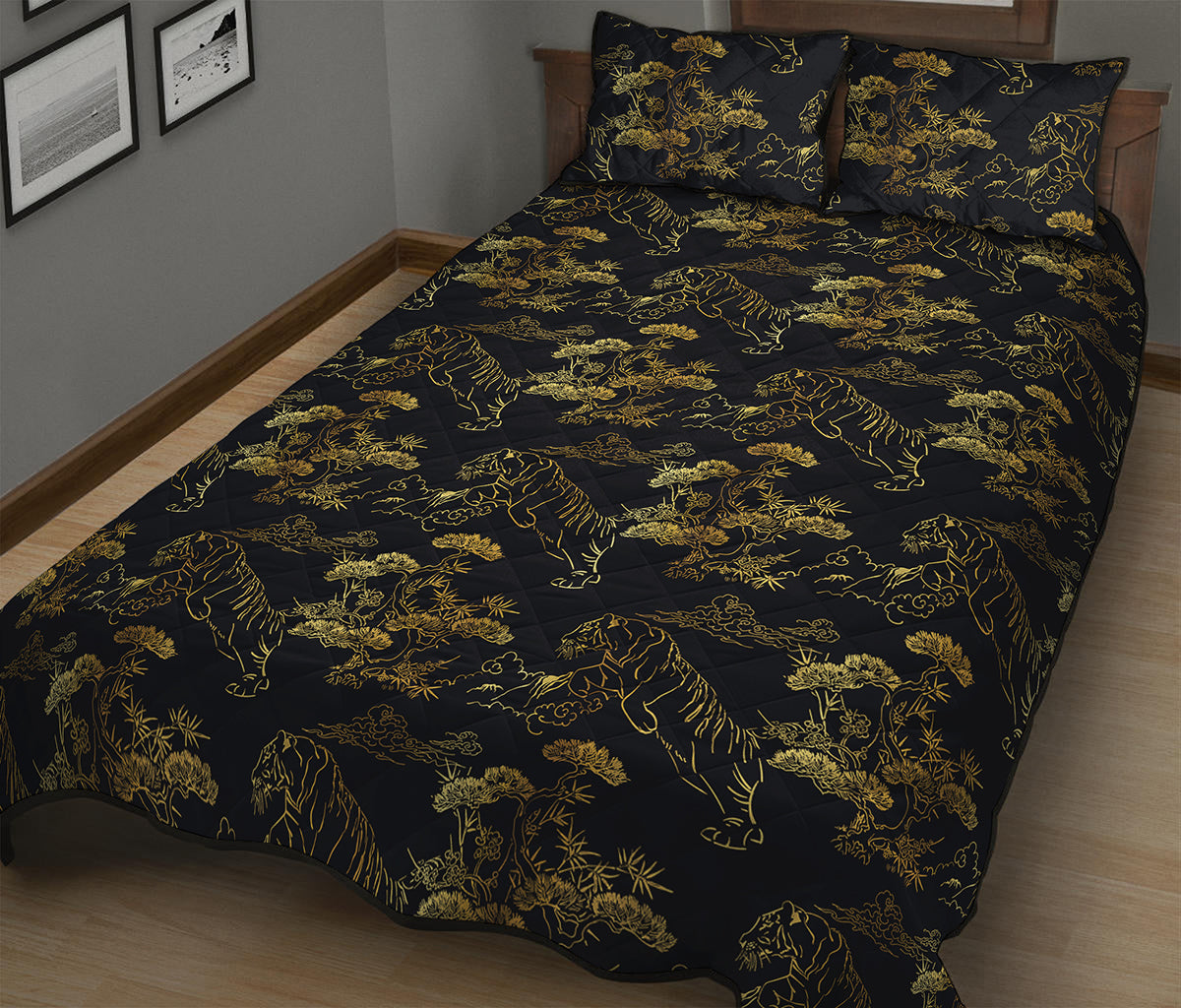 Black And Gold Japanese Tiger Print Quilt Bed Set